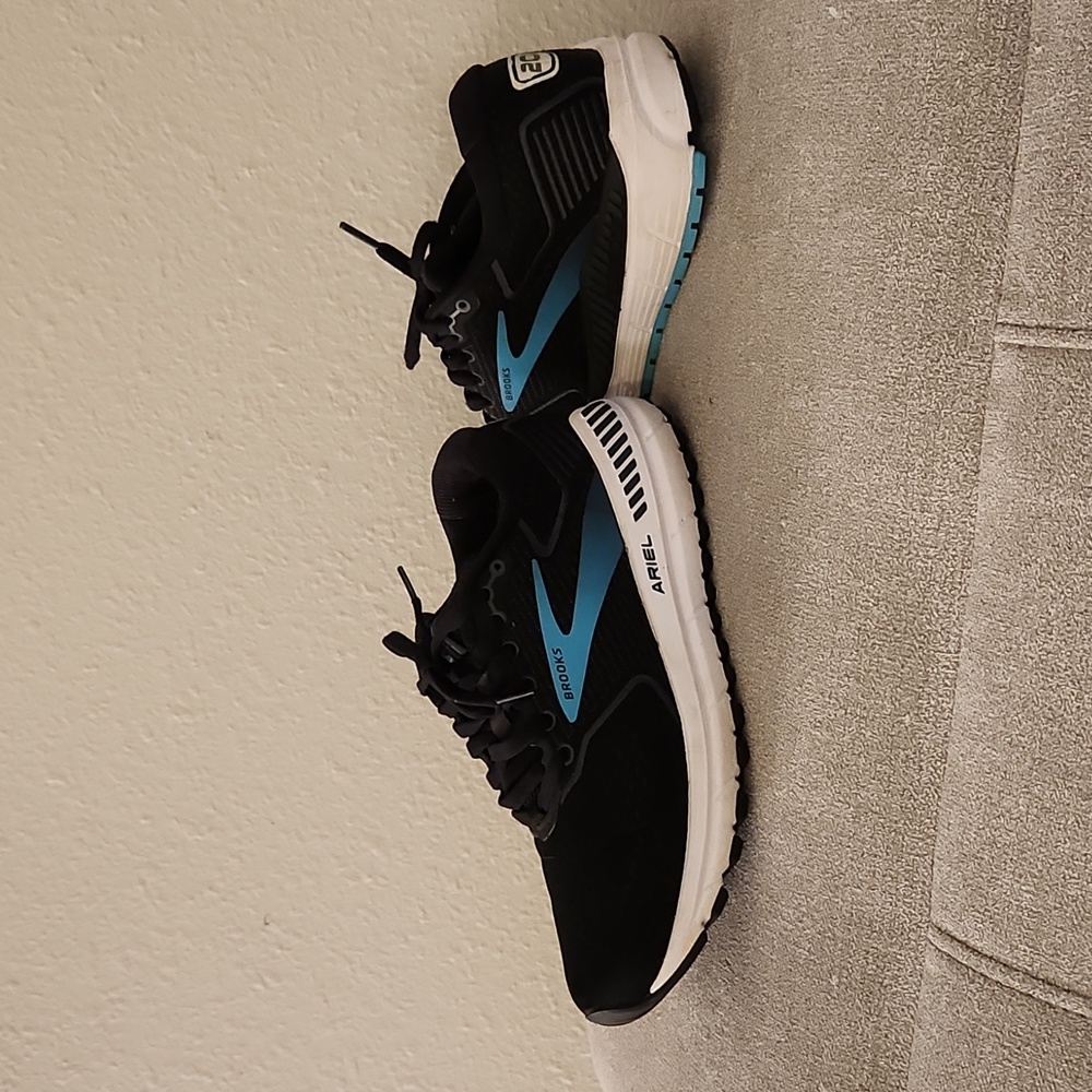 Brooks Ariel 20 Shoes Women's Size 7